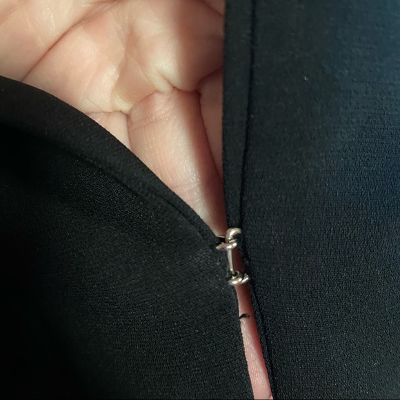 Rag & Bone navy blue blazer with hook and eye closure size 4 - Picture 3 of 9